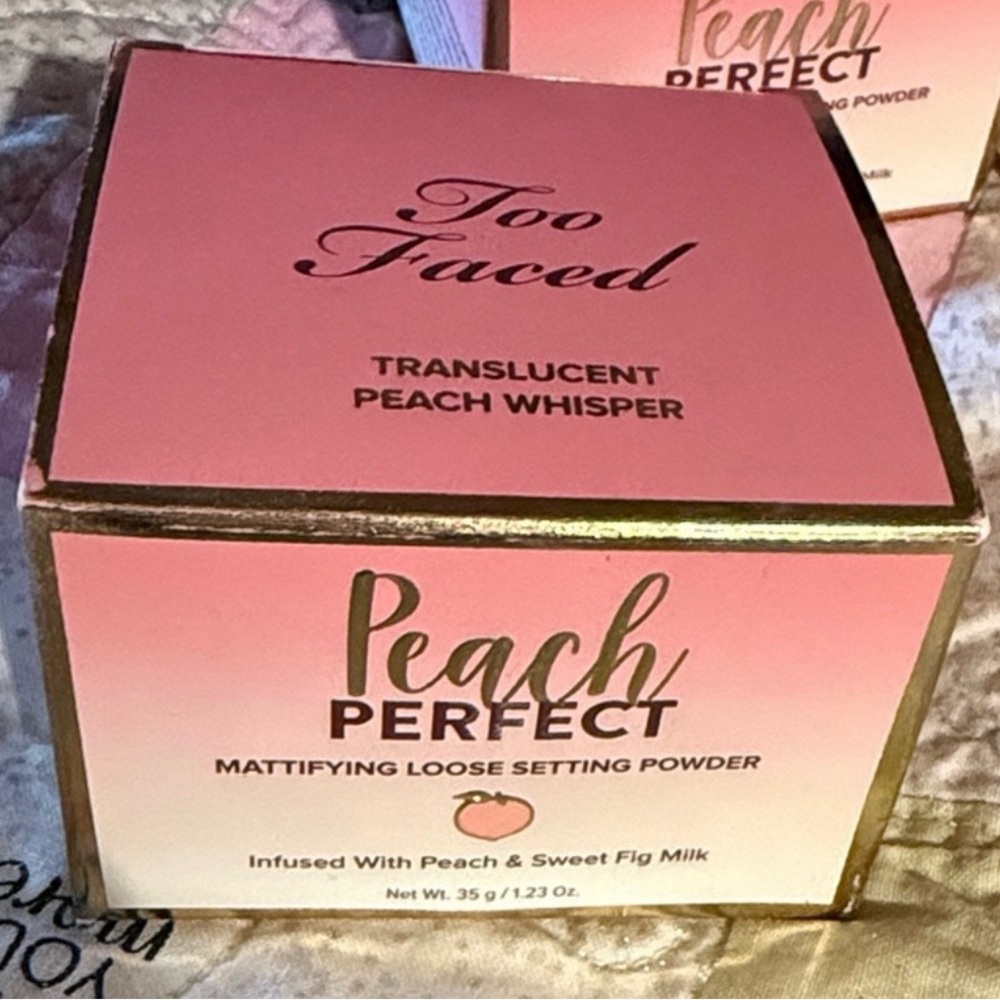 Too Faced Peach Perfect Loose Setting Powder - Translucent Peach Whisper